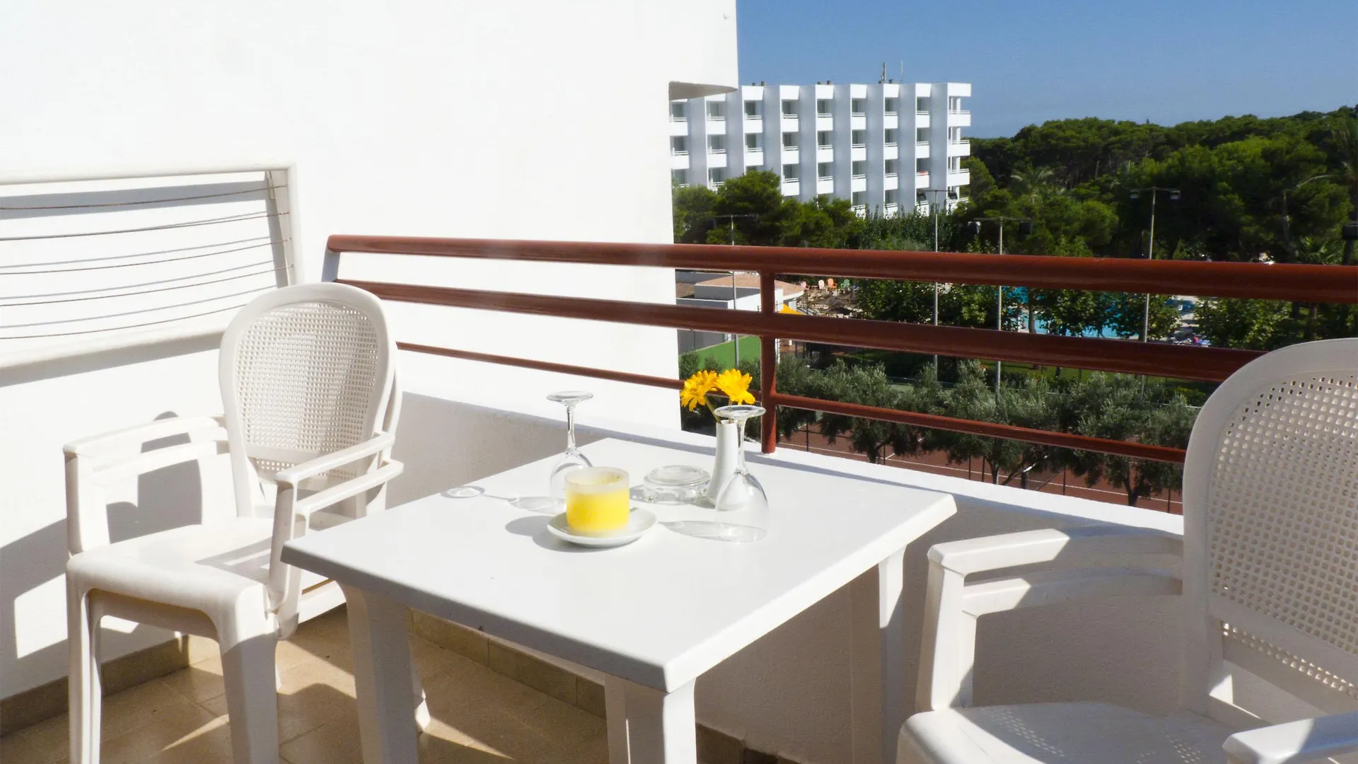 Apartamentos Vista Playa I 0*, Кала-Бланка