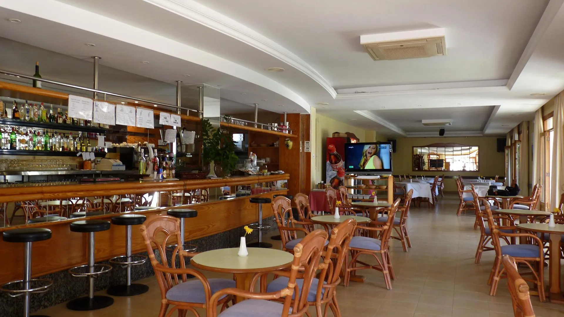 Apartamentos Vista Playa I 칼라 블랑카 스페인