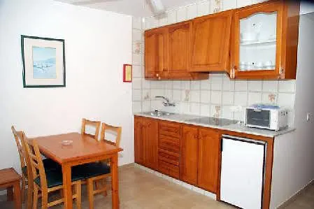 Apartamentos Vista Playa I 칼라 블랑카 아파트